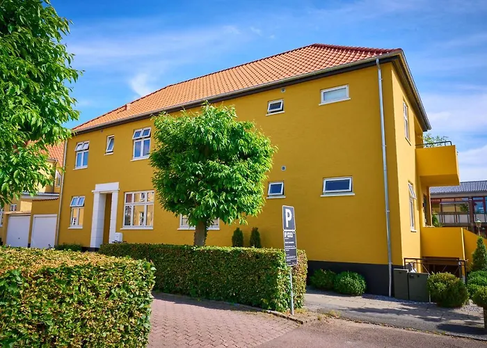 Villa A Hotel